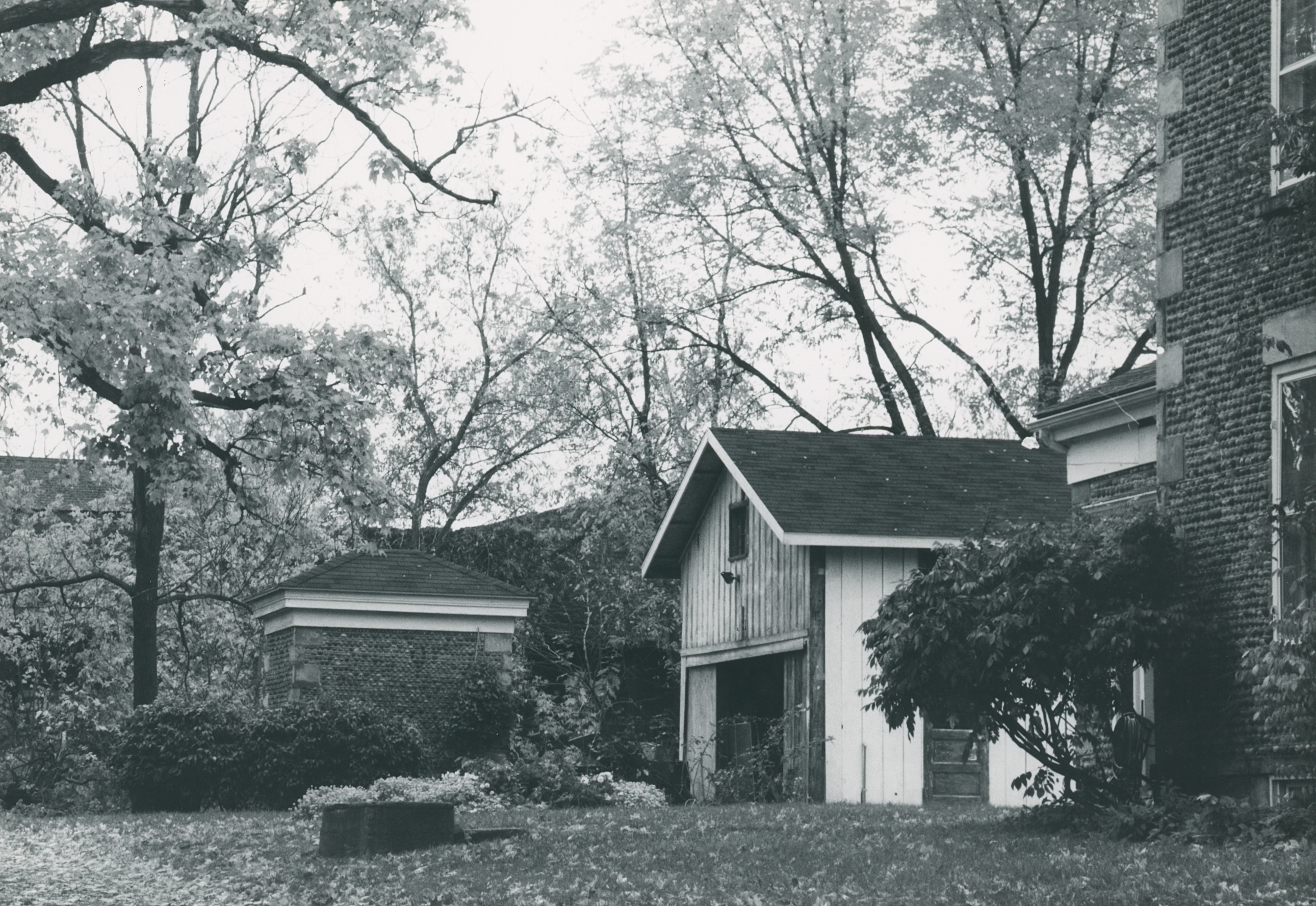 Par-8a 4929 Ridge Rd 1